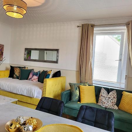 4 Bedrooms Apartment By Sensational Stay Short Lets & Serviced Accommodation EDI Exteriér fotografie