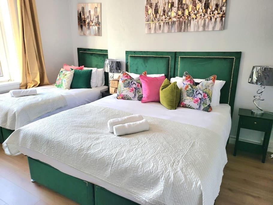 4 Bedrooms Apartment By Sensational Stay Short Lets & Serviced Accommodation EDI Exteriér fotografie